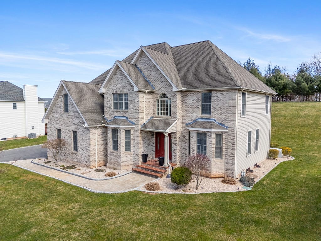 18-web-or-mls-328 Scarborough Ln. Middletown Shanyelle-18