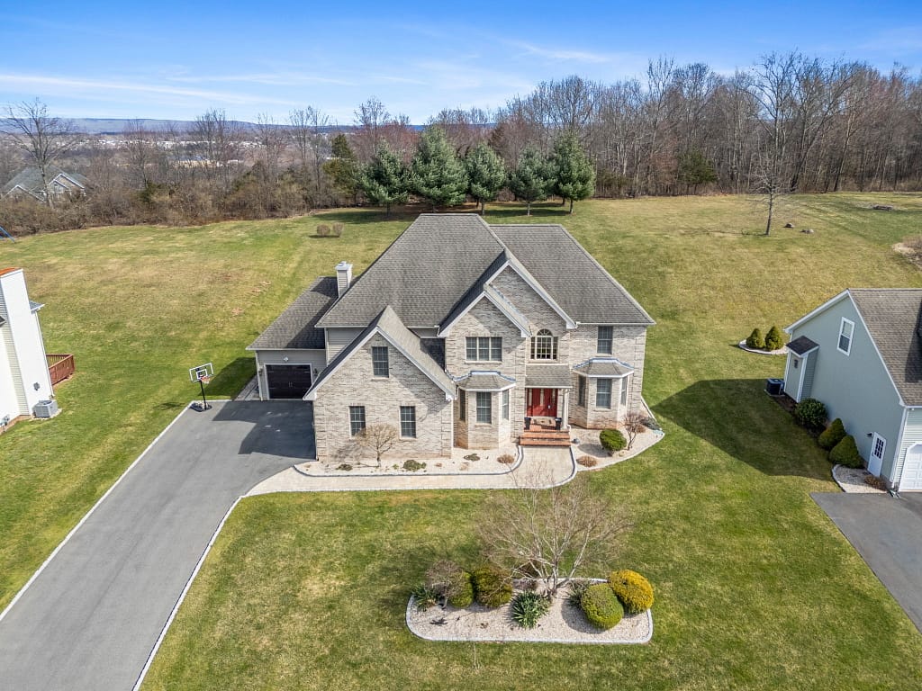 19-web-or-mls-328 Scarborough Ln. Middletown Shanyelle-19